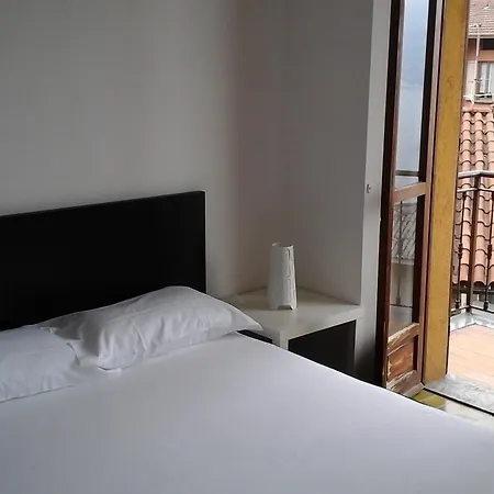 Regolo House